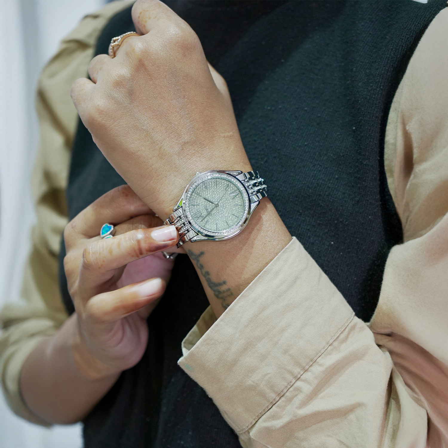 Variant Custom Image 5